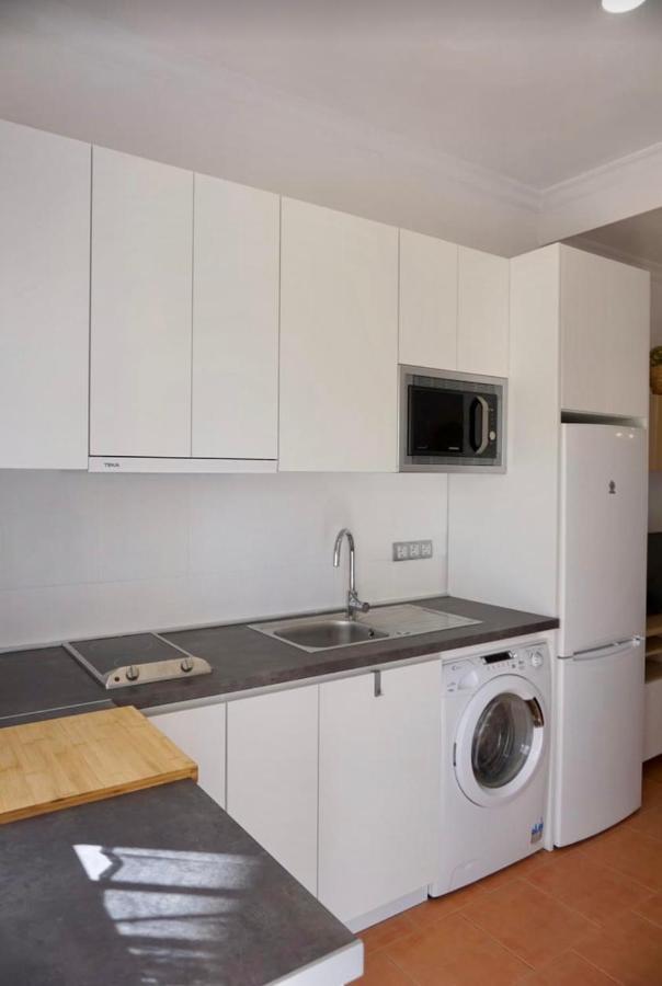 شقة Apartamento Carole Playa Bajondillo Torremolinos Beach - Playa A 30 Segundos - Wifi - Parking - Terraza المظهر الخارجي الصورة